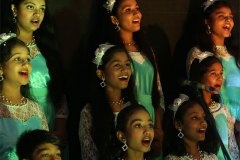 White-gift-ceremony-25